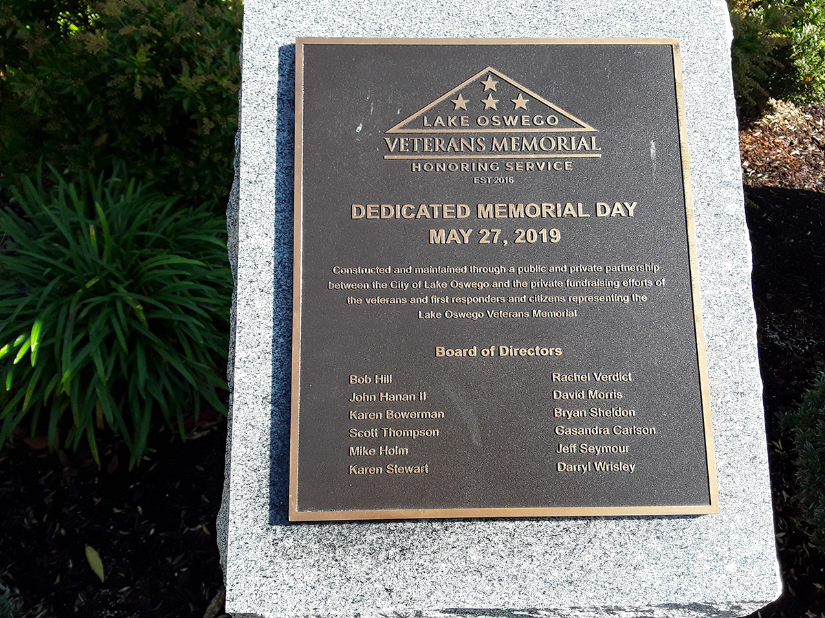 The Lake Oswego Veterans Memorial Dedication Plaque